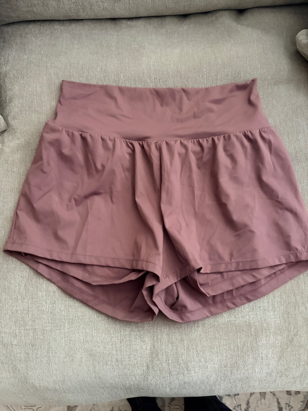 HALARA High-Waisted Purple Shorts